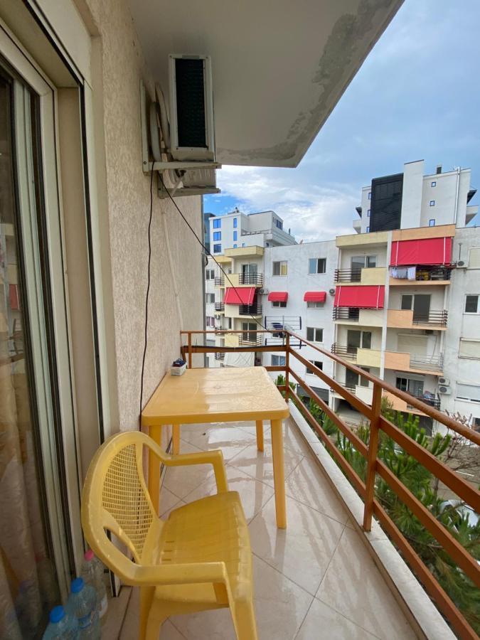 Rori'S Apartment Qerret Golem  Exterior foto